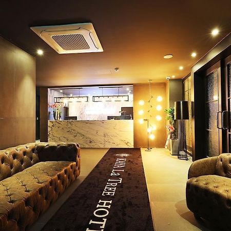 Kaya Tourist Hotel Seoel Buitenkant foto